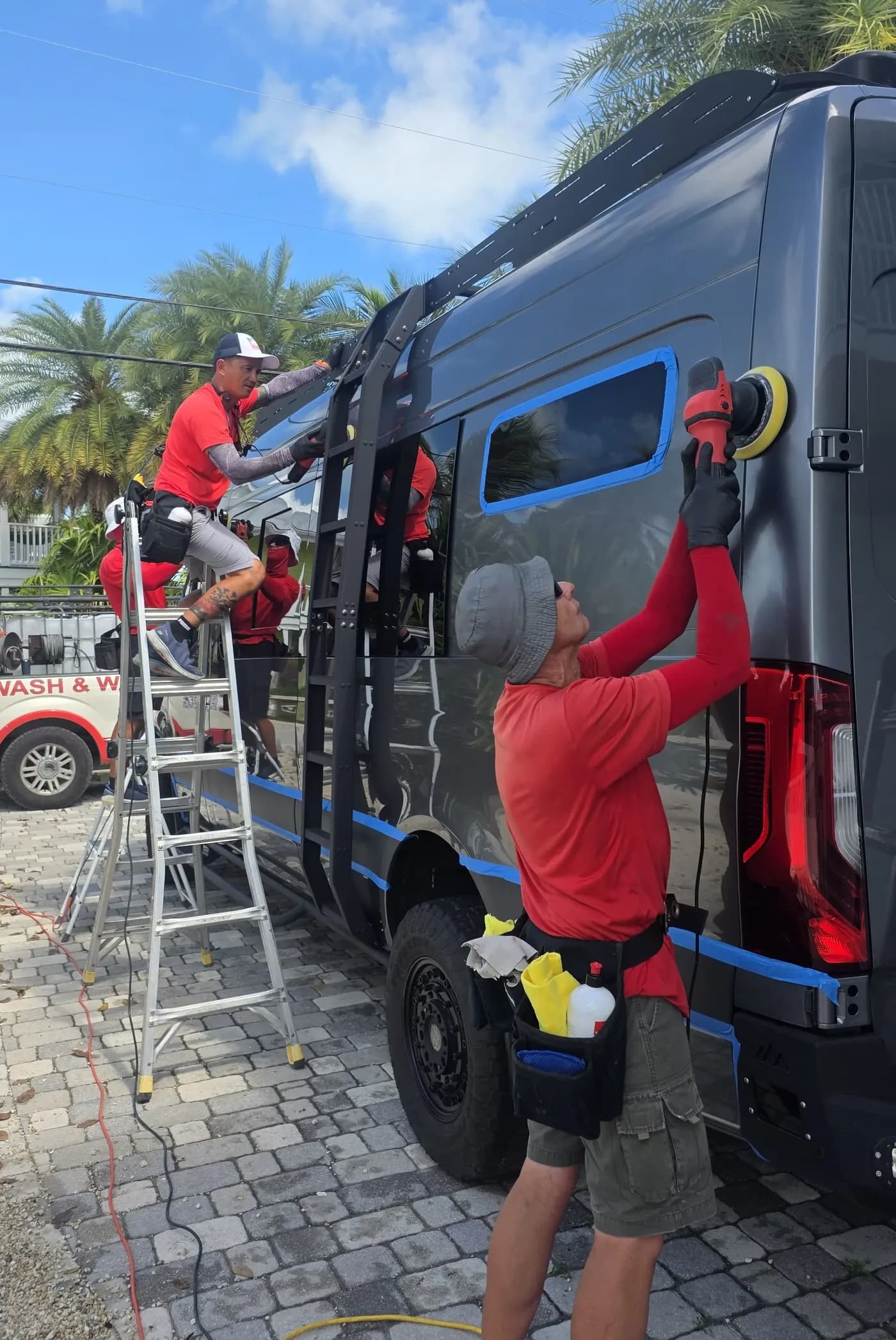 The Leoserve team at work in the Florida Keys