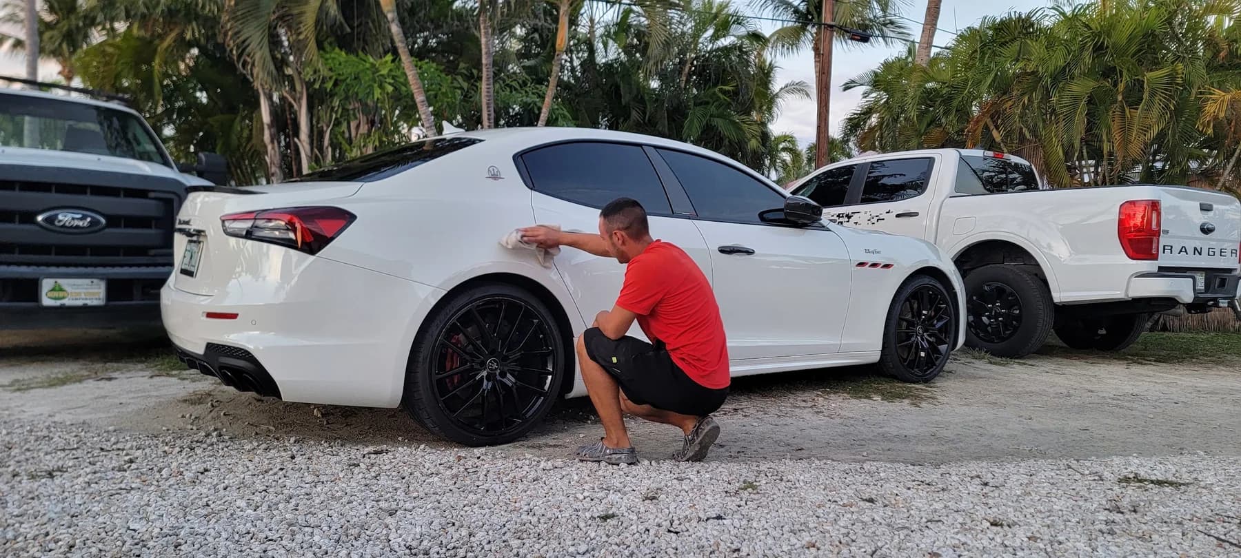 Car detailing work by Leoserve in the Florida Keys (5)