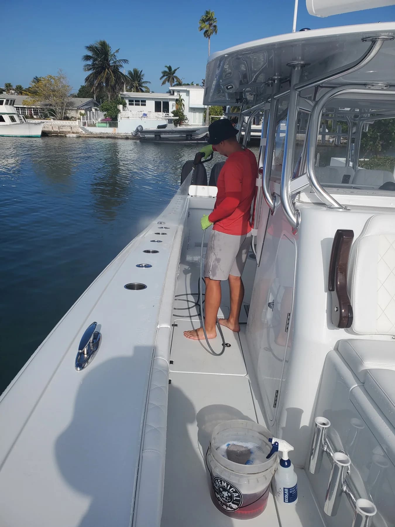 Boat ceramic coating work by Leoserve in the Florida Keys (3)