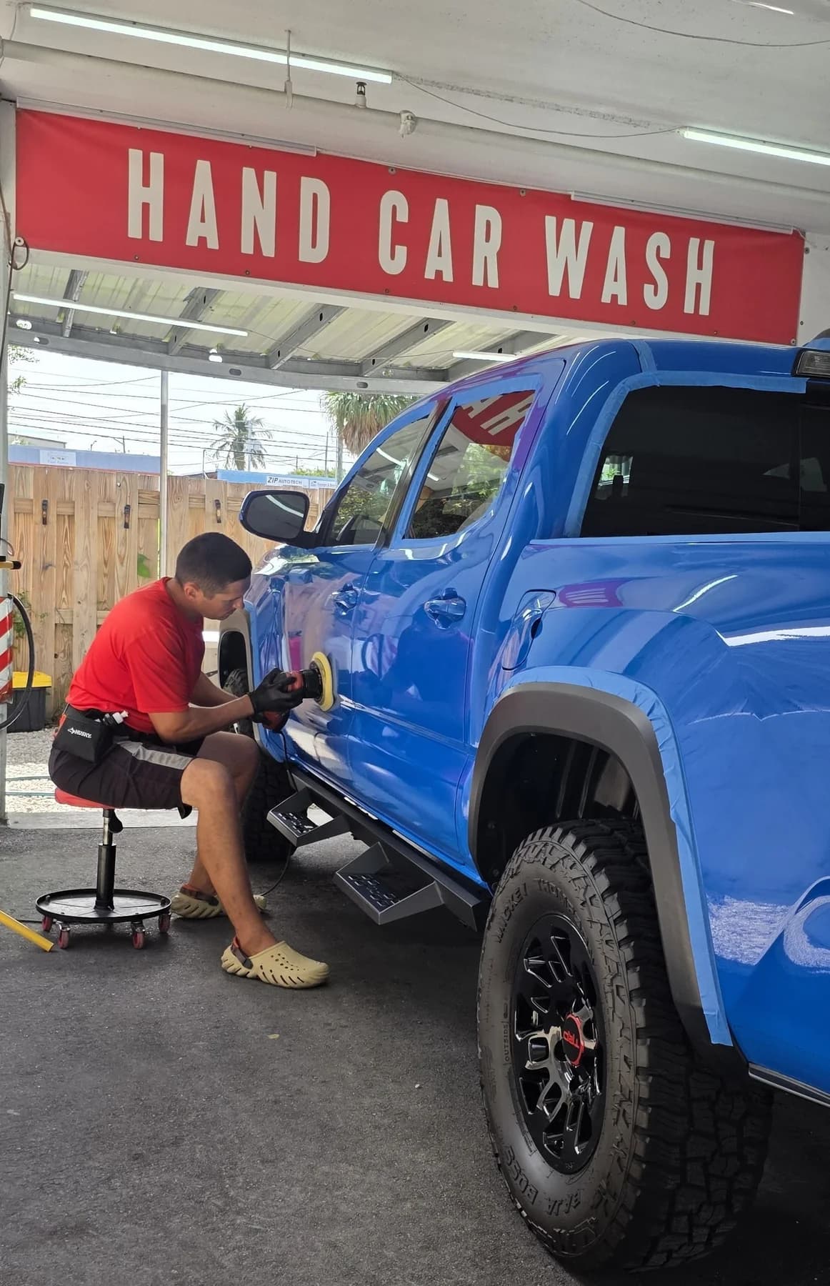 Ceramic coating work on RVs and cars by Leoserve in the Florida Keys (16)