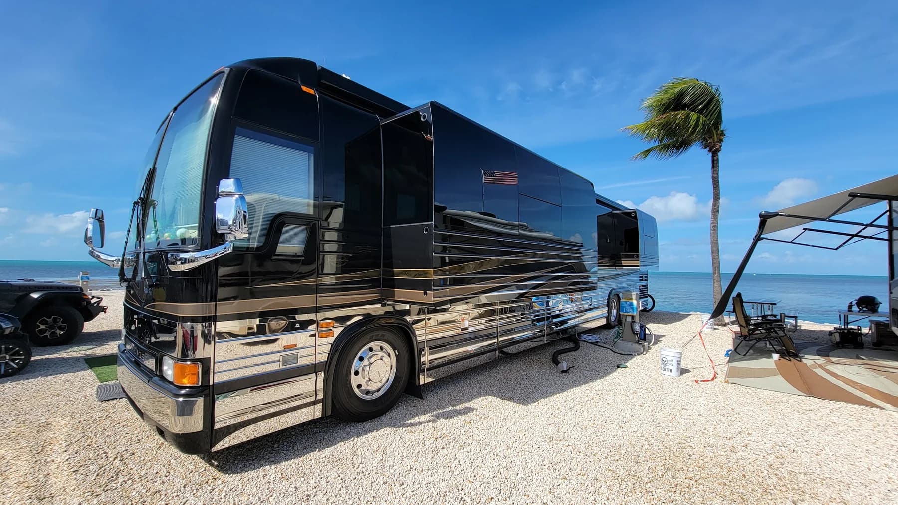 Ceramic coating work on RVs and cars by Leoserve in the Florida Keys (20)