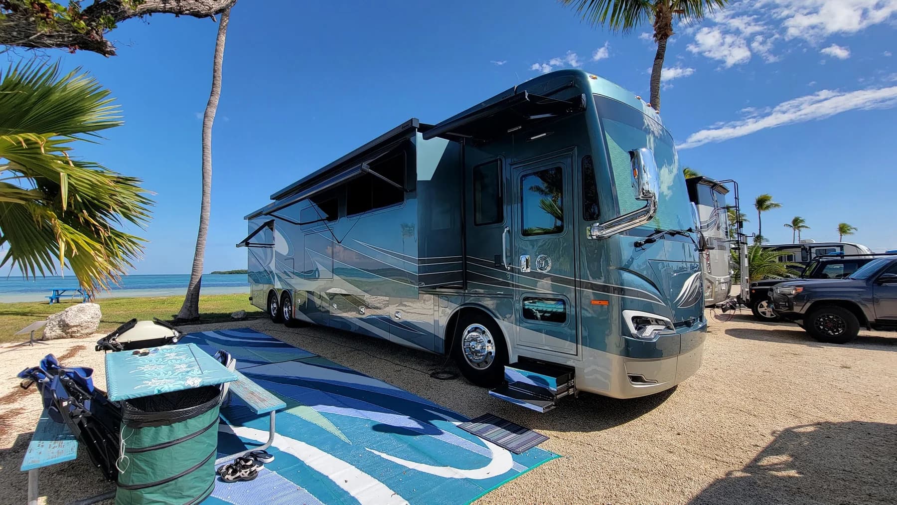 Mobile RV wash and detailing work by Leoserve in the Florida Keys (4)
