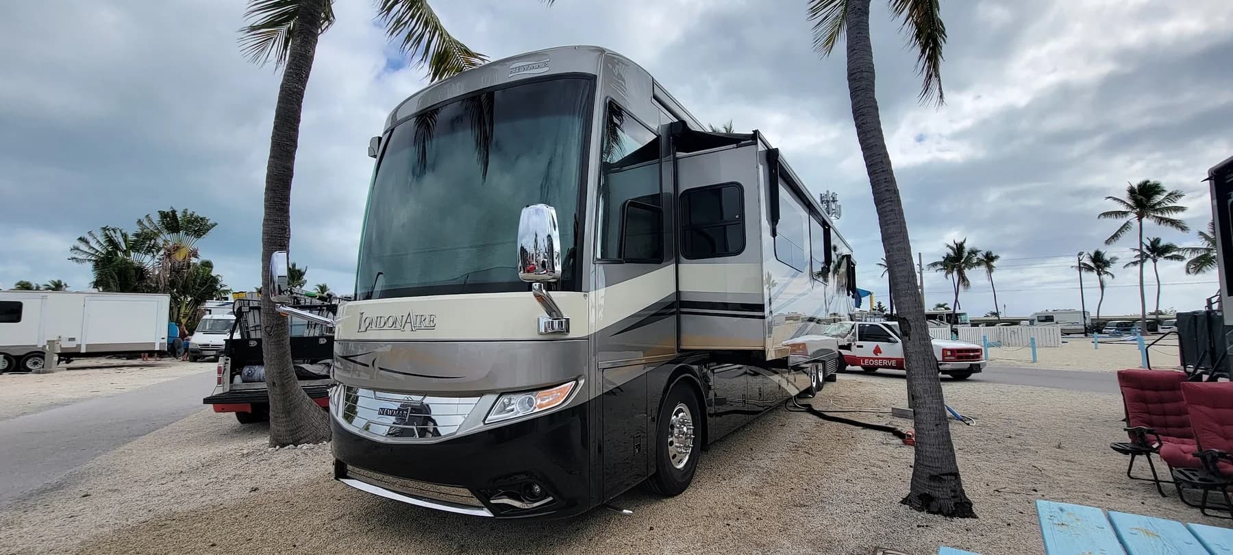 Mobile RV wash and detailing work by Leoserve in the Florida Keys (7)