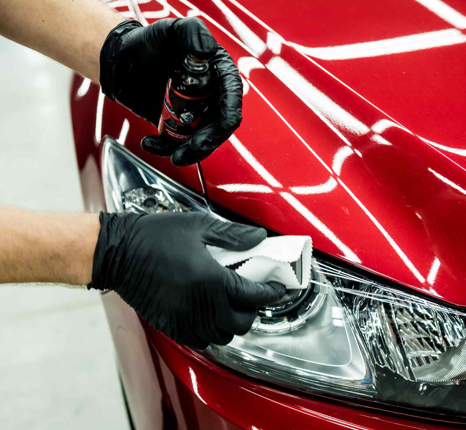 https://leoservecleaning.com/wp-content/uploads/2021/10/img-intro.jpg