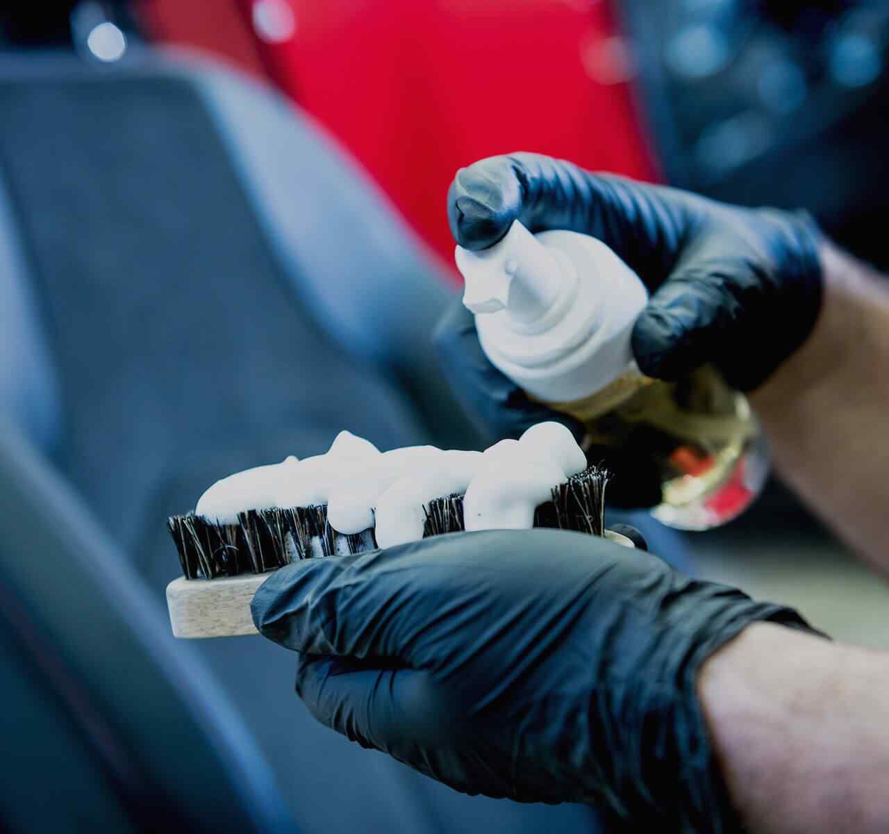 https://leoservecleaning.com/wp-content/uploads/2021/11/post_05-1280x1200.jpg