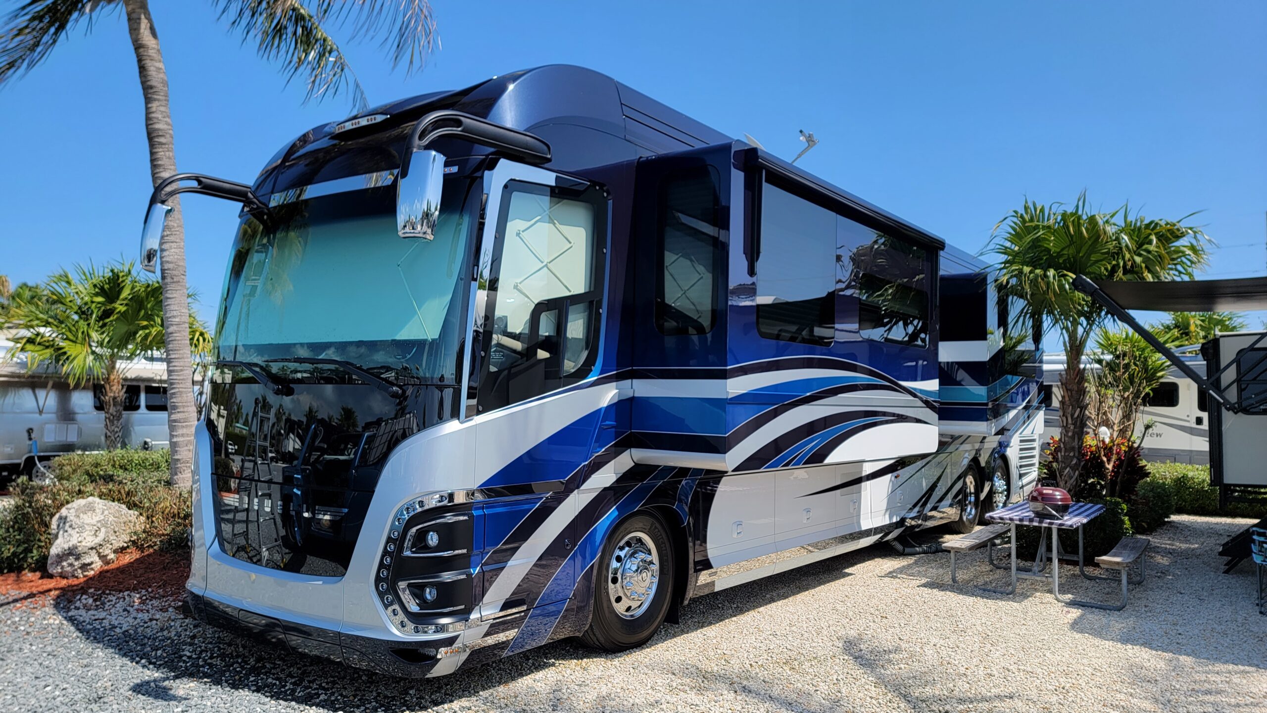 RV detailing leoserve