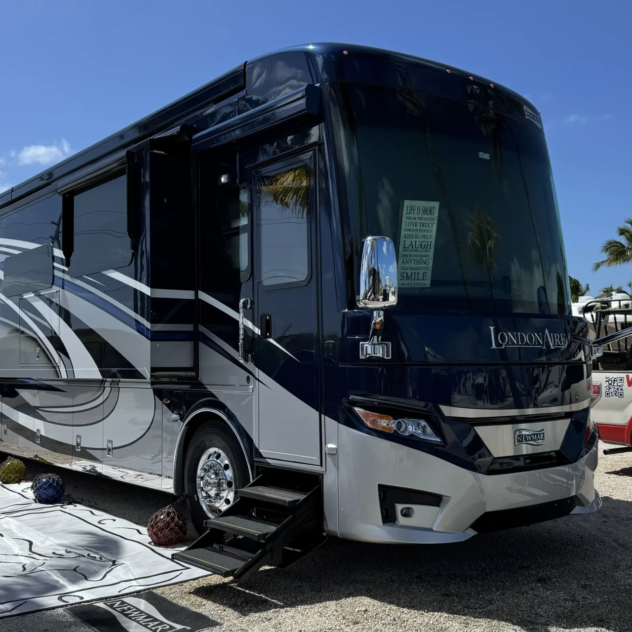 RV detailing leoserve