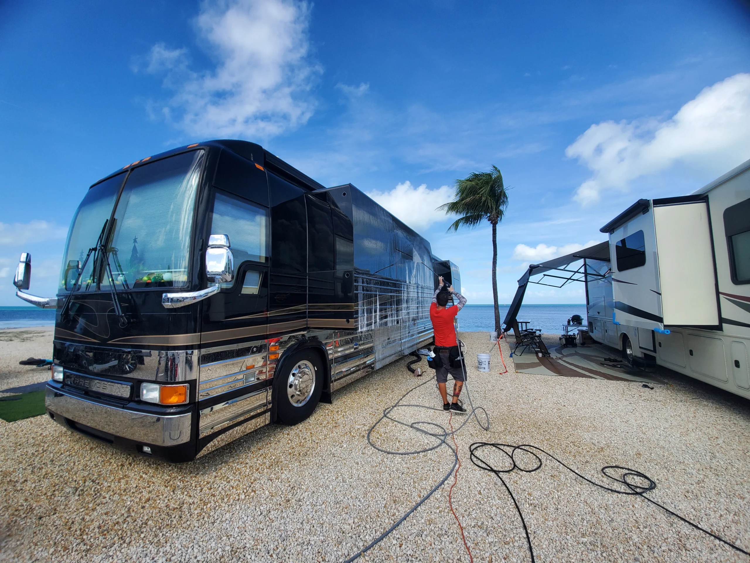 leoservecleaning RV 16