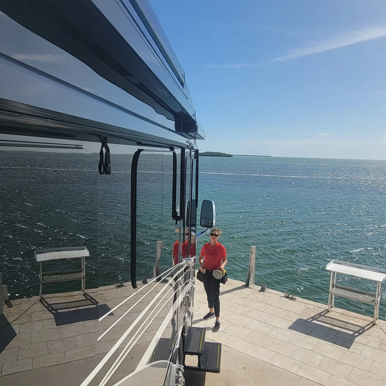 leoserve cleaning service in the Florida Keys